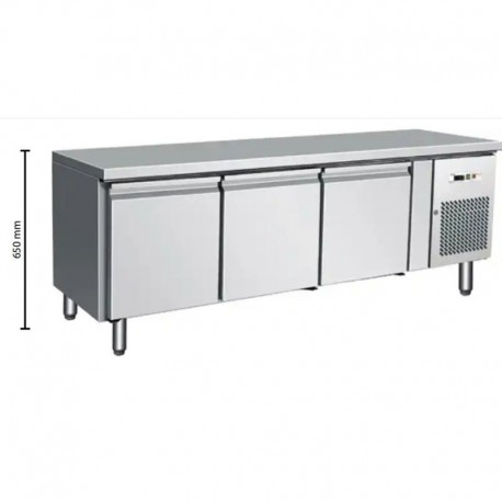Trojdverový chladiaci stôl znížený